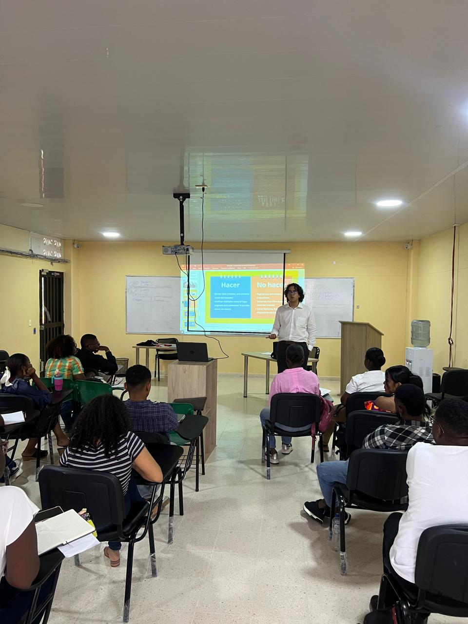 UTCH fortalece formación de estudiantes de Derecho para pruebas Saber y examen de idoneidad