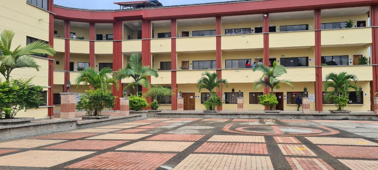 Ministerio de Educación Nacional designa consejeros superiores en la UTCH
