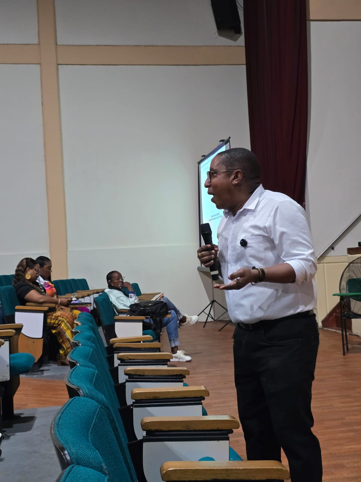 Consejo Superior encarga funciones de Rector al Vicerrector de Docencia, Milton Henry Perea Córdoba