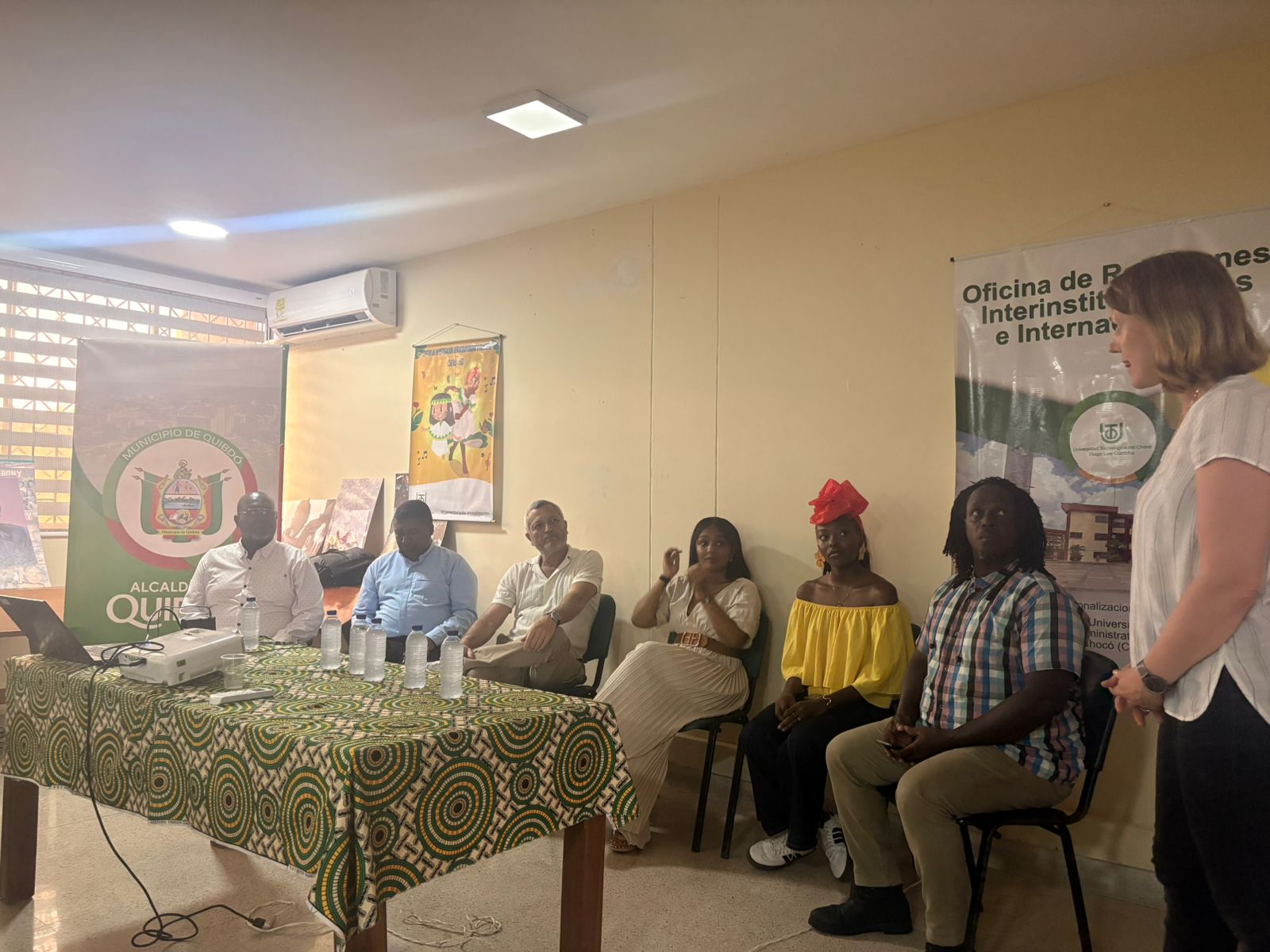 Con éxito se realizó el conversatorio “Juventud, Cultura y Paz” en la UTCH