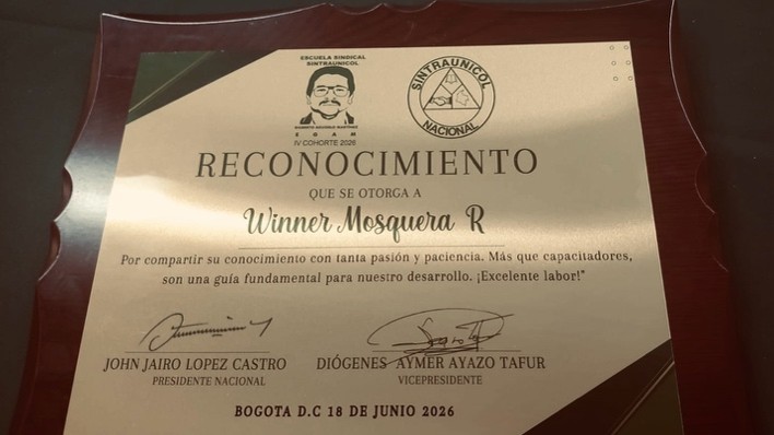 Docente de la UTCH se gradúa como líder sindical para la Defensa de los Derechos Humanos laborales